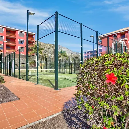 Mocan, Terrace Garden, Garage, Pool, Fiber Palm-mar