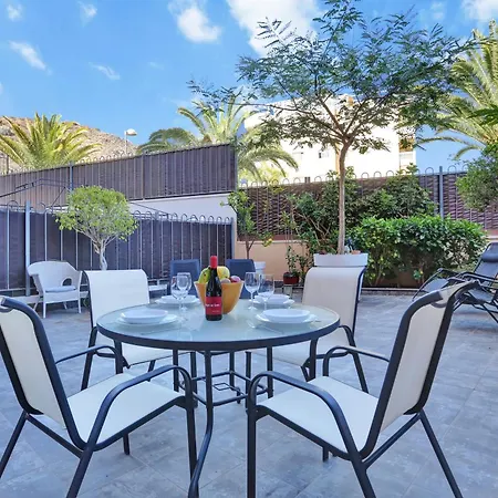 Apartamento Mocan, Terrace Garden, Garage, Pool, Fiber