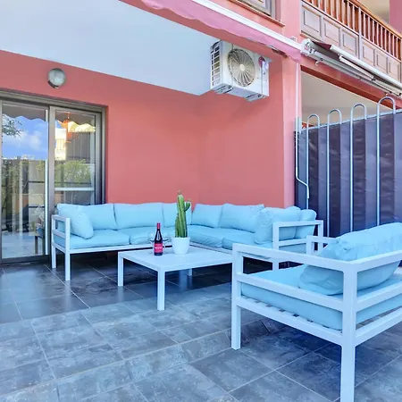 Mocan, Terrace Garden, Garage, Pool, Fiber Palm-mar