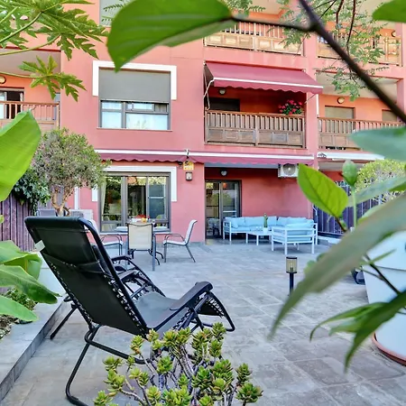 Mocan, Terrace Garden, Garage, Pool, Fiber Apartamento