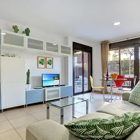 Mocan, Terrace Garden, Garage, Pool, Fiber Apartamento *
